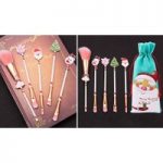 5-Piece Christmas Make-Up Brush Set – 2 Colours for only £5.99